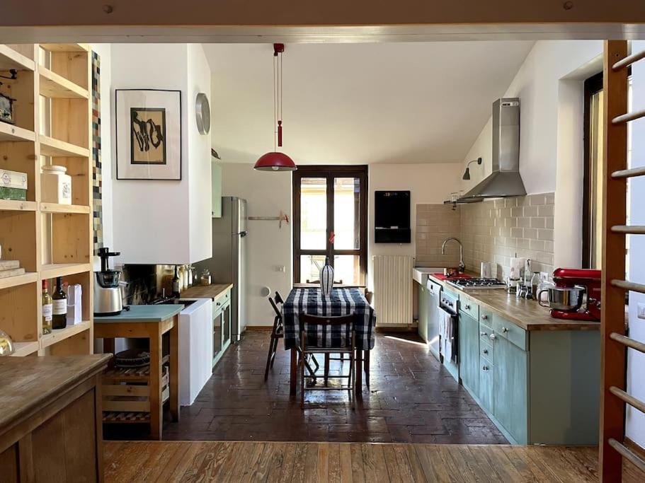 Grande Appartamento In Area Storica Di Bergamo Kültér fotó